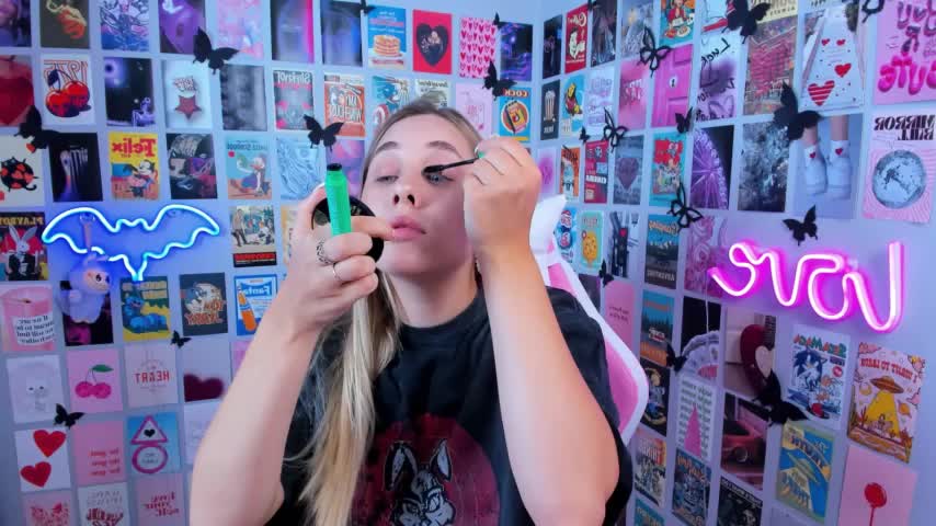 MiaMilas Adult Chat July 30, 2025