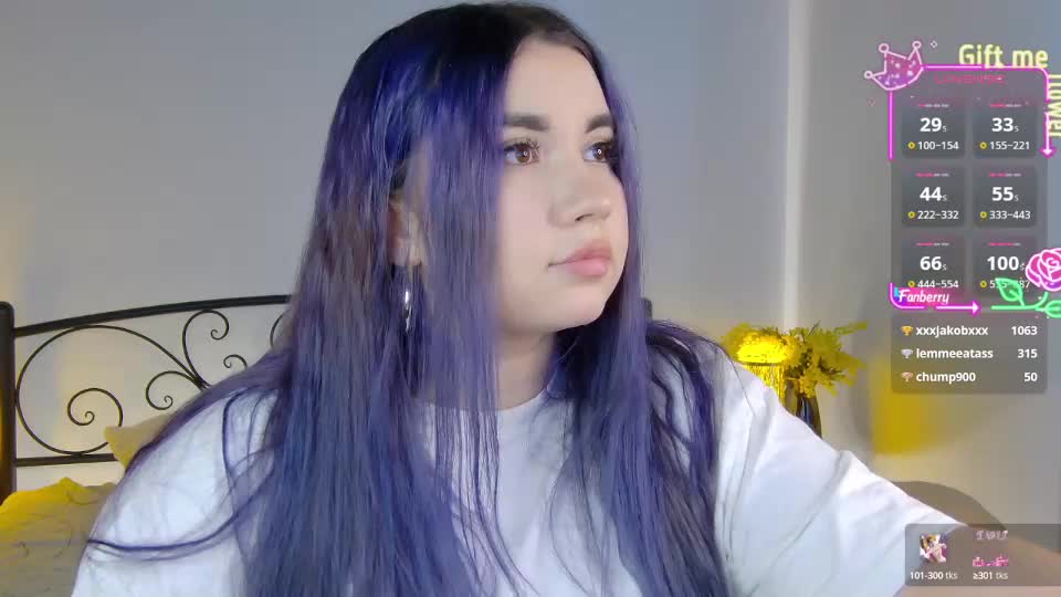 _noell_ Adult Chat July 30, 2025