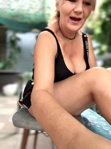 LadiNika Adult Chat July 14, 2025