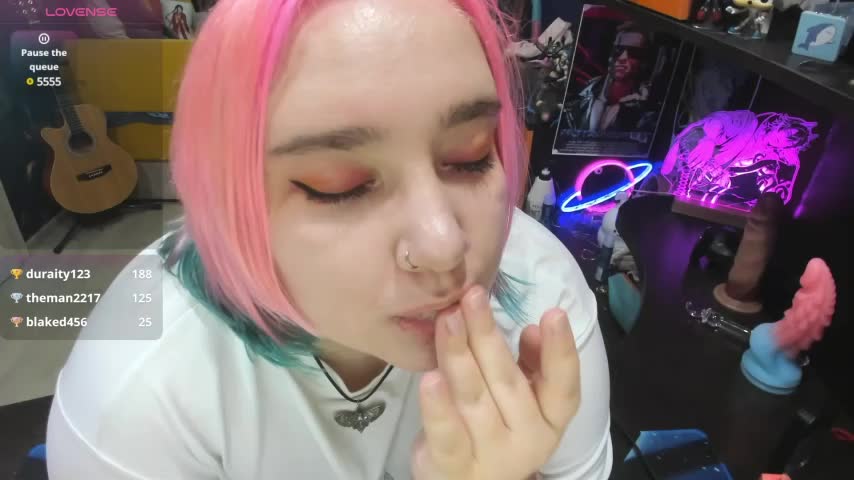 Softie_Sofy Adult Chat July 17, 2025