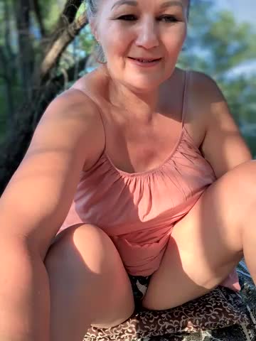 LadiNika Adult Chat July 18, 2025