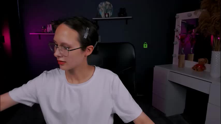 mona_cloud Adult Chat July 31, 2025