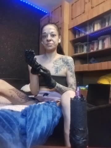 Lusia-1 Adult Chat July 31, 2025