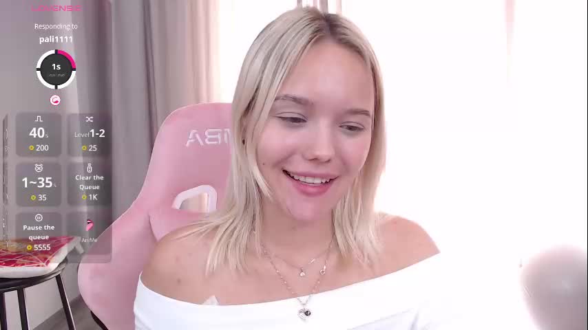 uki_meow246 Adult Chat July 12, 2025