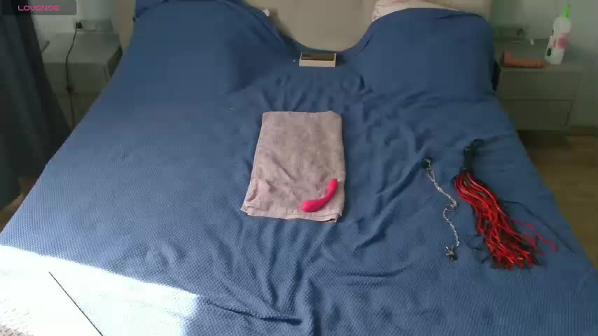 Milaa1998 Adult Chat July 31, 2025