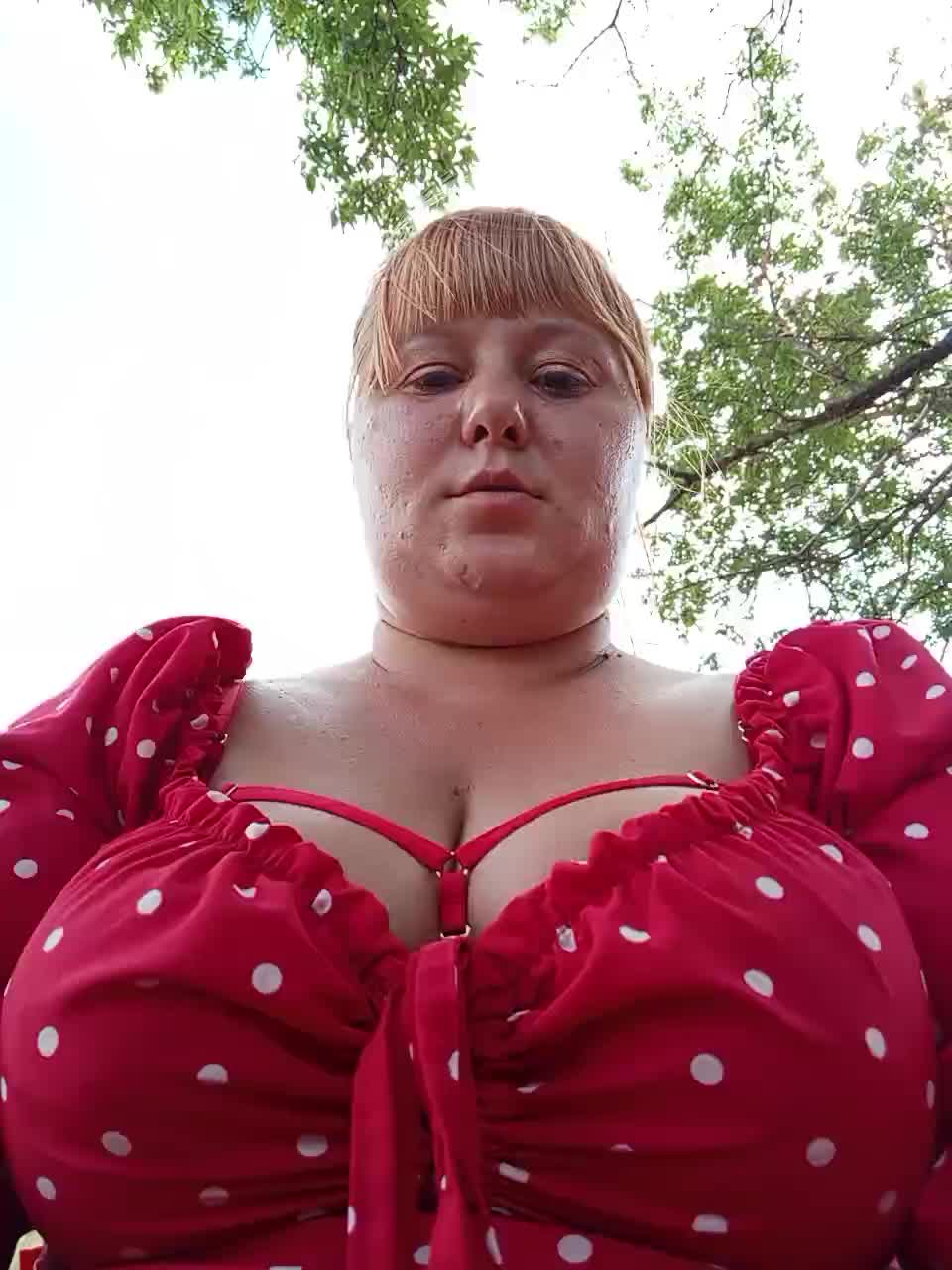 Miss_Boobs2025 Adult Chat July 31, 2025