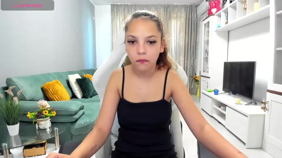 18te3ngirl Adult Chat July 19, 2025