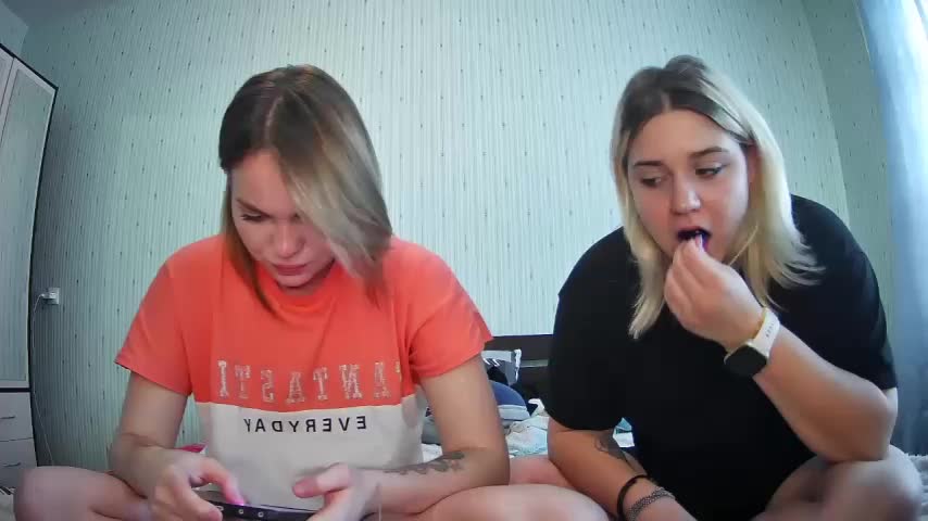 ChrisGirls Adult Chat July 9, 2025