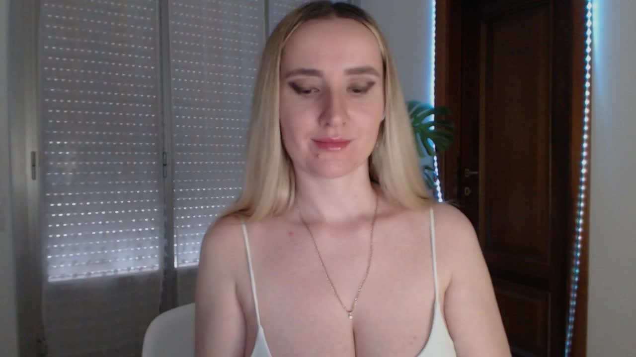 Alina-Lovely Adult Chat July 23, 2025