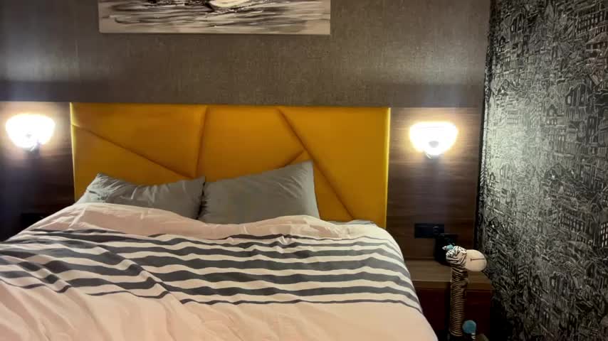 MariaValverdeee Adult Chat July 17, 2025