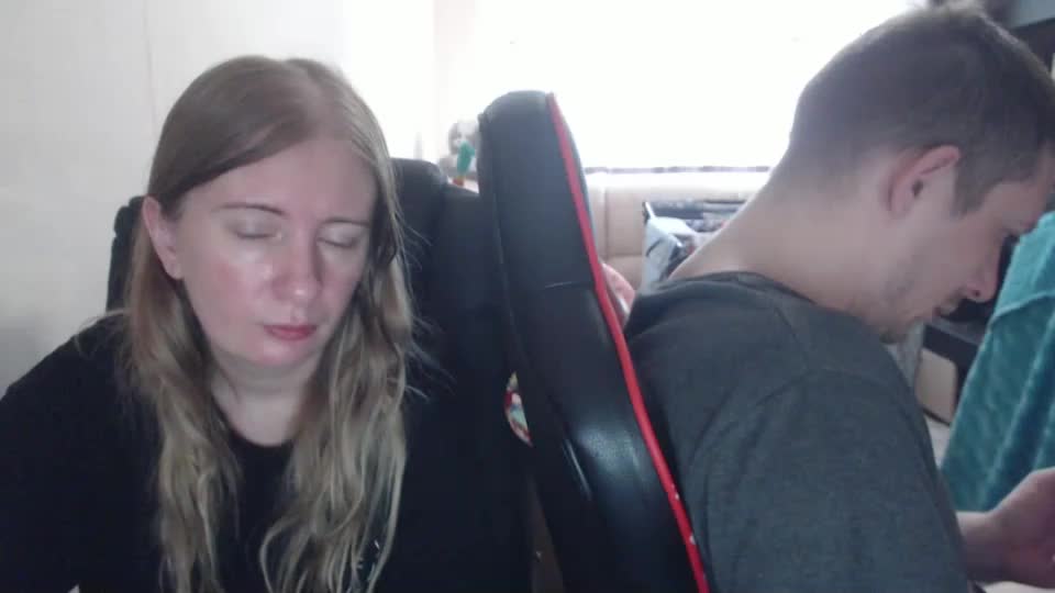 jenisandpeter Adult Chat July 31, 2025