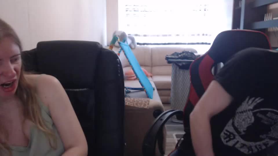 jenisandpeter Adult Chat July 11, 2025
