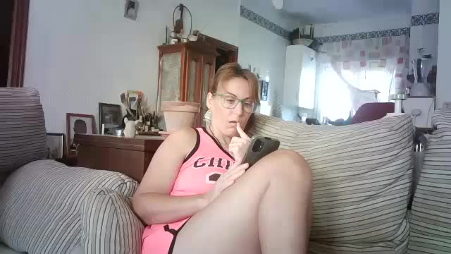 lolahueso Adult Chat July 31, 2025