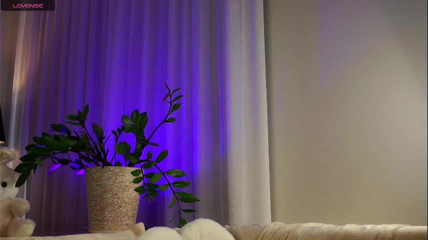 mineliaaa Adult Chat July 8, 2025