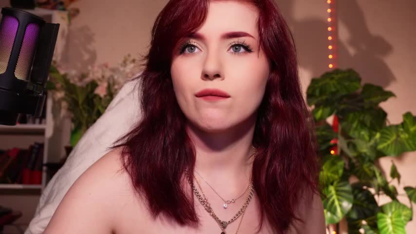 Chriss_Fox Adult Chat July 17, 2025