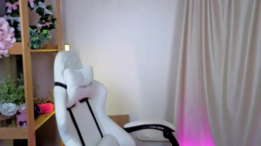 MelissaLovely_ Adult Chat July 17, 2025