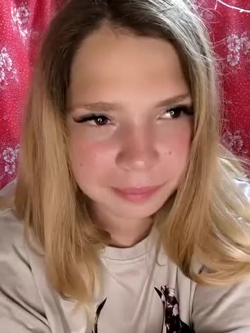 Zuli_Kiska Adult Chat July 15, 2025