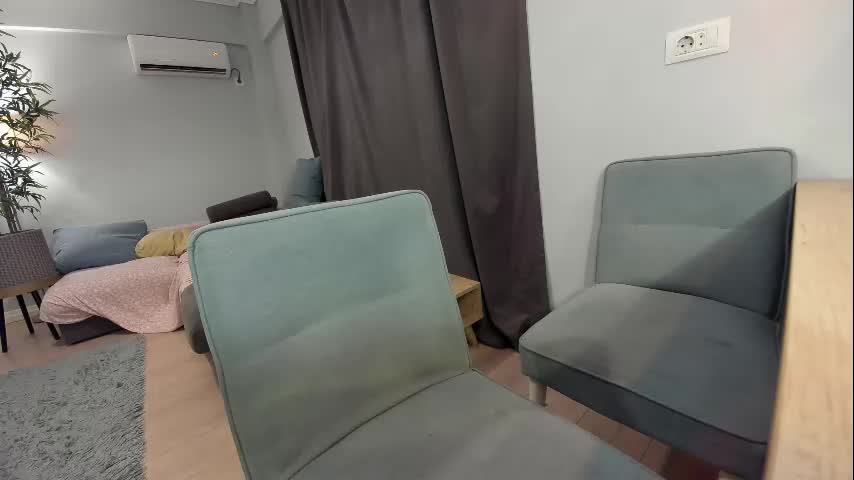 ehotlovea Adult Chat July 10, 2025