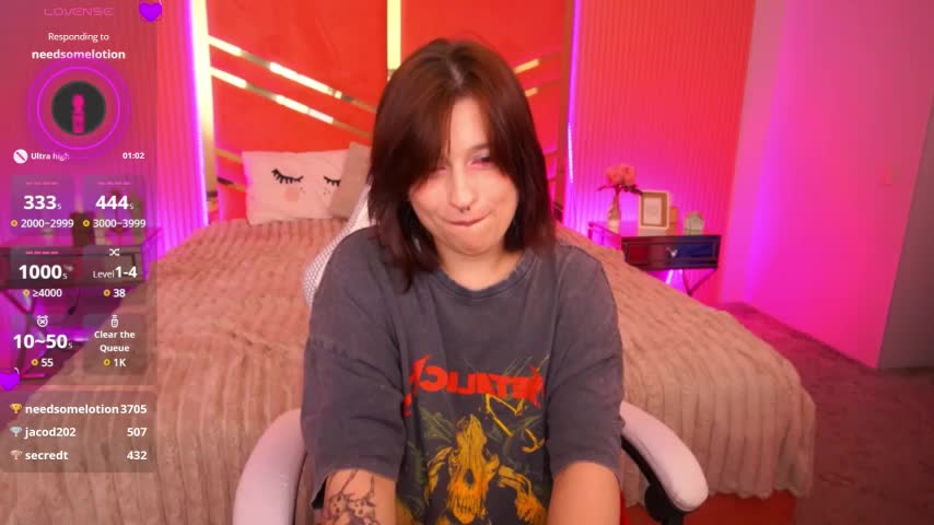 Miki_Kivi Adult Chat July 11, 2025