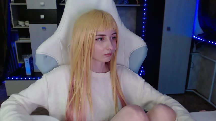 Cutti_Crystal Adult Chat July 10, 2025