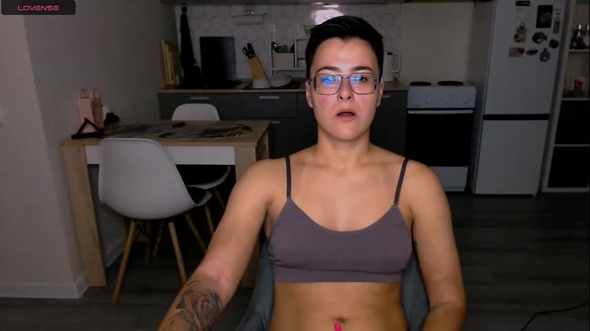 chloe_x_ Adult Chat July 19, 2025