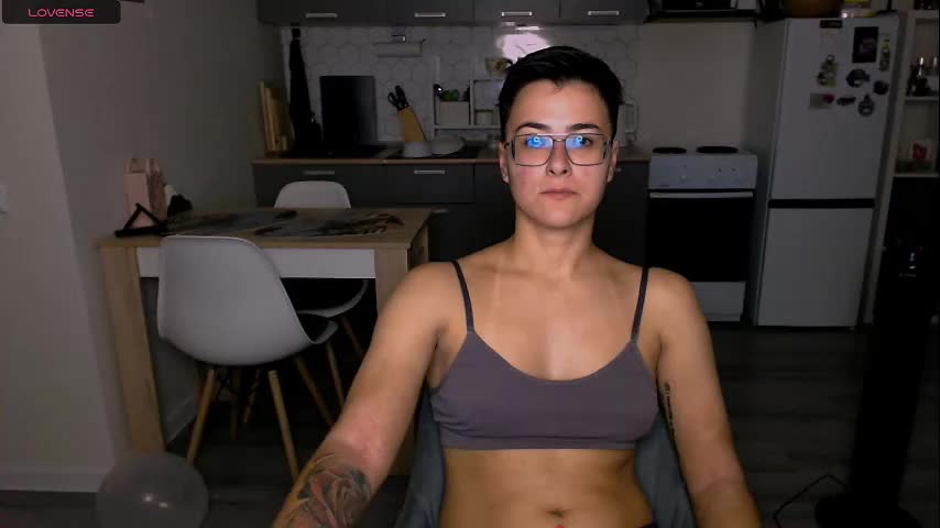 chloe_x_ Adult Chat July 19, 2025