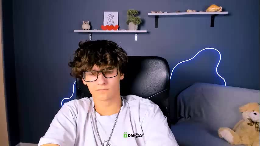 den_rich Adult Chat July 15, 2025