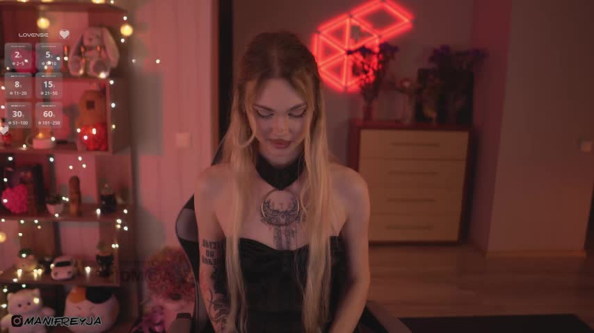 ManiFreyja Adult Chat July 17, 2025