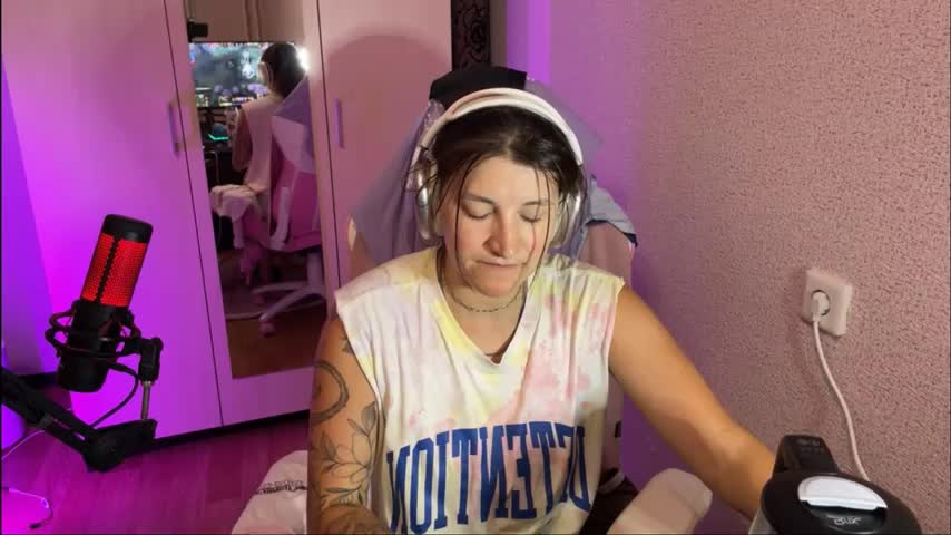 Katrin__kiss Adult Chat July 16, 2025