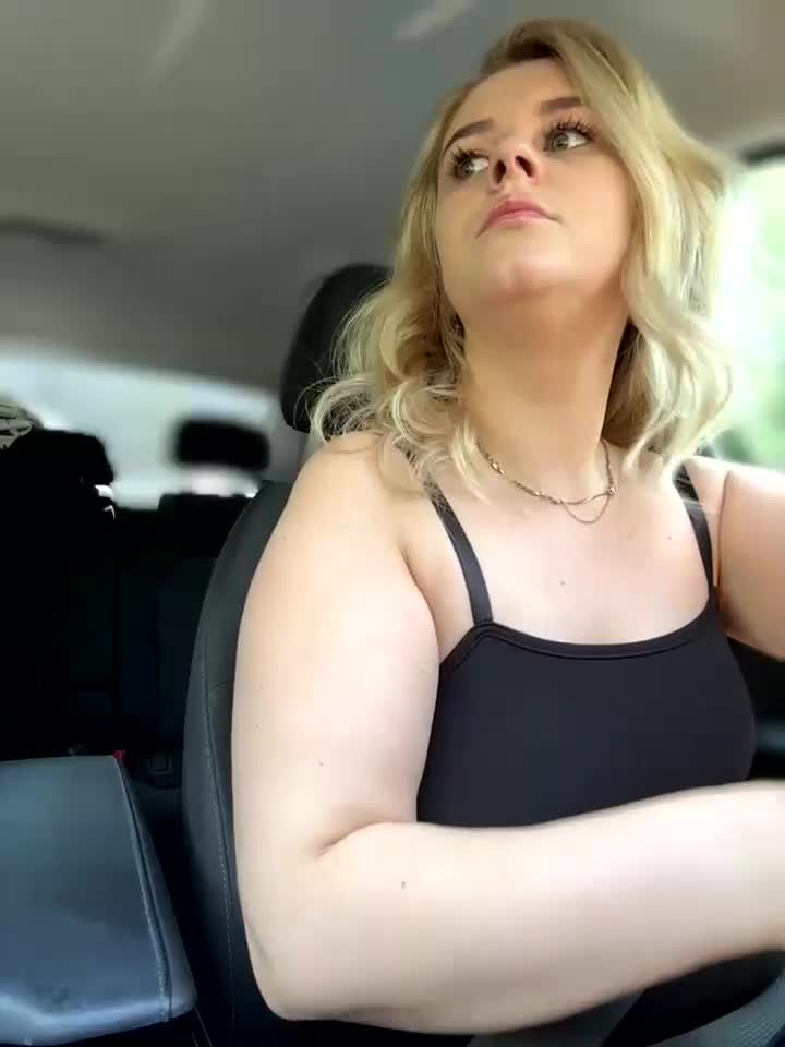 Love_Bri Adult Chat July 17, 2025