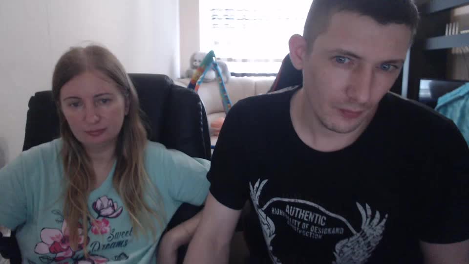 jenisandpeter Adult Chat July 12, 2025