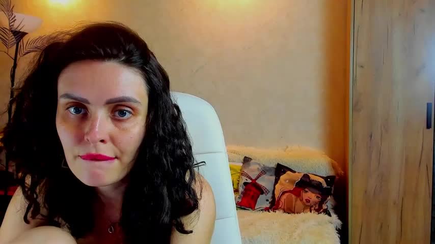 mia_grantes Adult Chat July 10, 2025