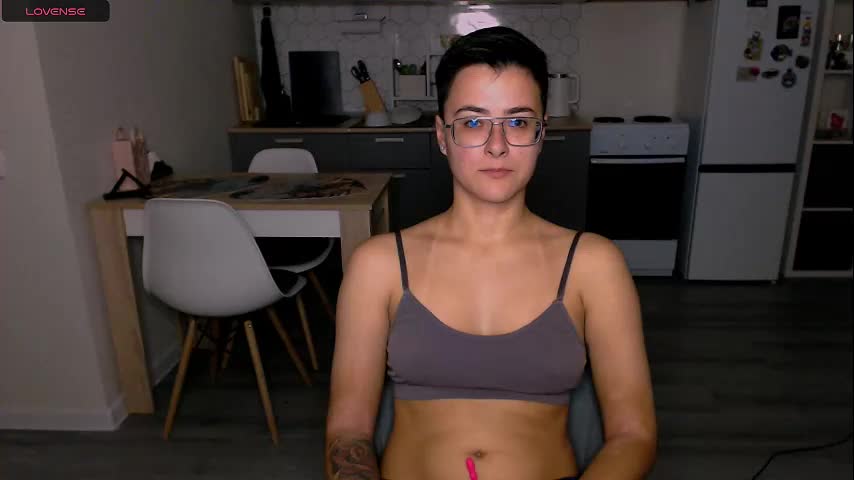 chloe_x_ Adult Chat July 19, 2025