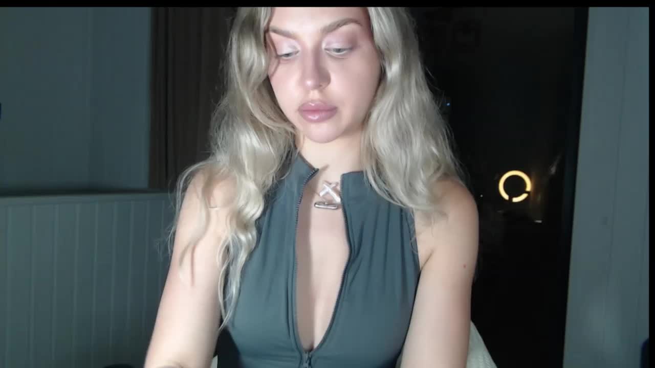 MistressX555 Adult Chat July 25, 2025