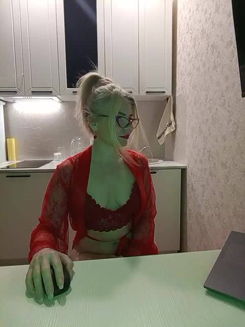 LoveMiyaLika Adult Chat July 24, 2025