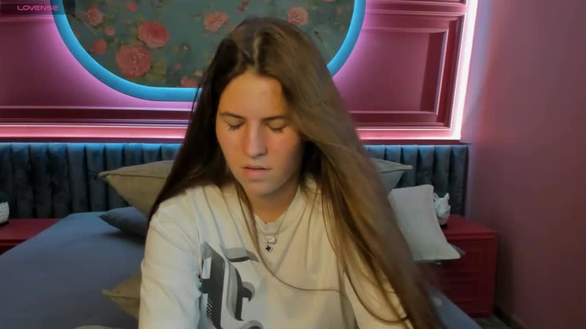 MiaMialani Adult Chat July 31, 2025