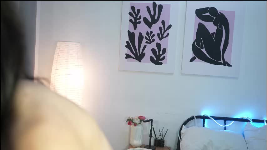 ange1_neon Adult Chat July 16, 2025