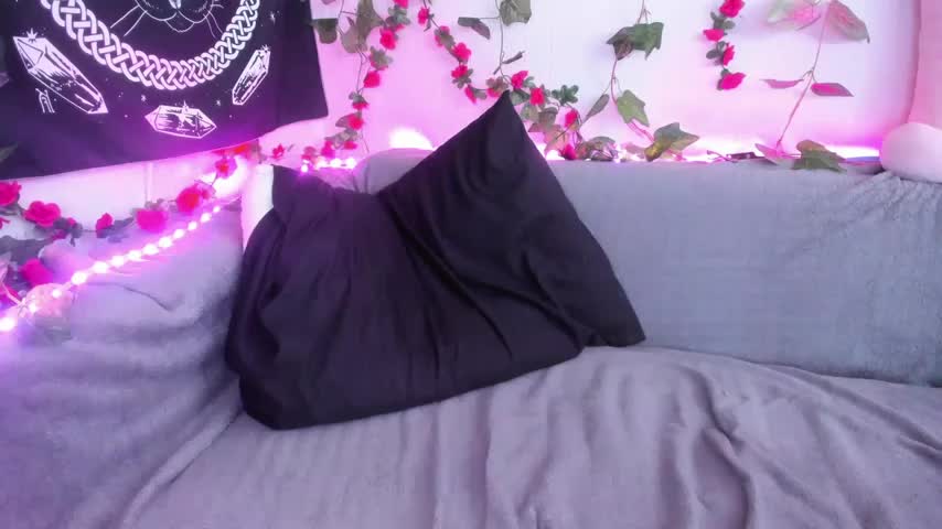 kawai_kittypus Adult Chat July 18, 2025