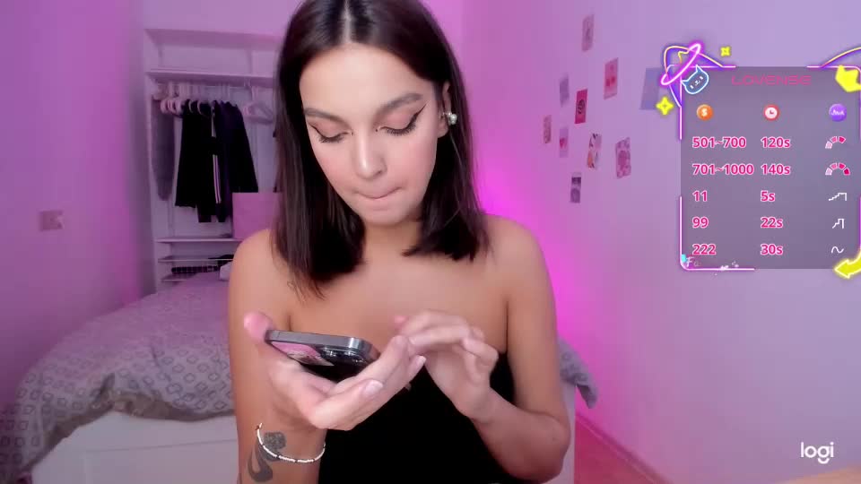 roshelle_xxx Adult Chat July 10, 2025