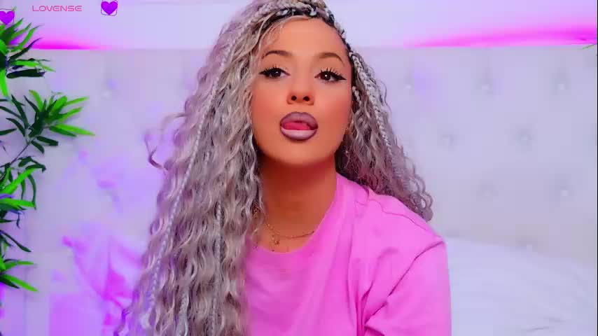 taahiraarabian Adult Chat July 15, 2025