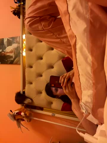 Flossy_Vettie Adult Chat July 31, 2025