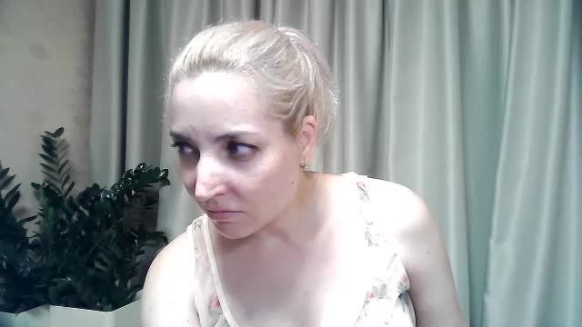 mariska-kiska Adult Chat July 31, 2025