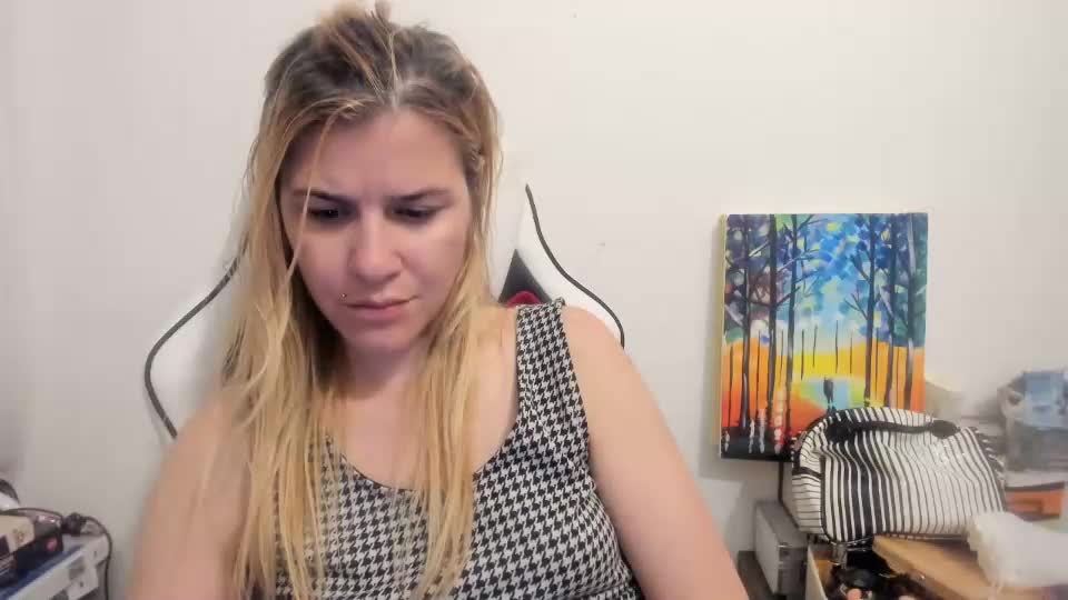 artsyandcraftsy_ Adult Chat July 16, 2025