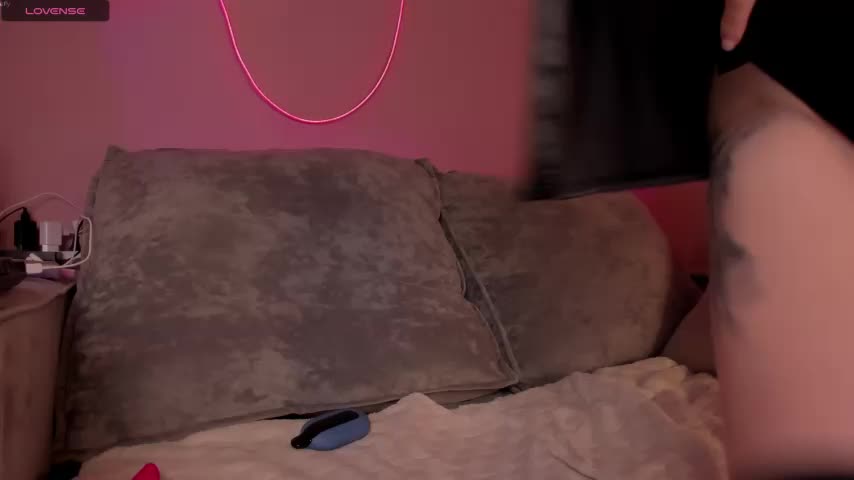 effy-gold Adult Chat July 16, 2025