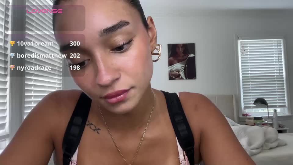 adriannarodriguez Adult Chat July 31, 2025