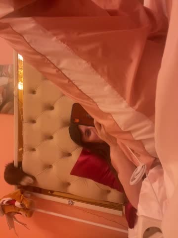 Flossy_Vettie Adult Chat July 31, 2025