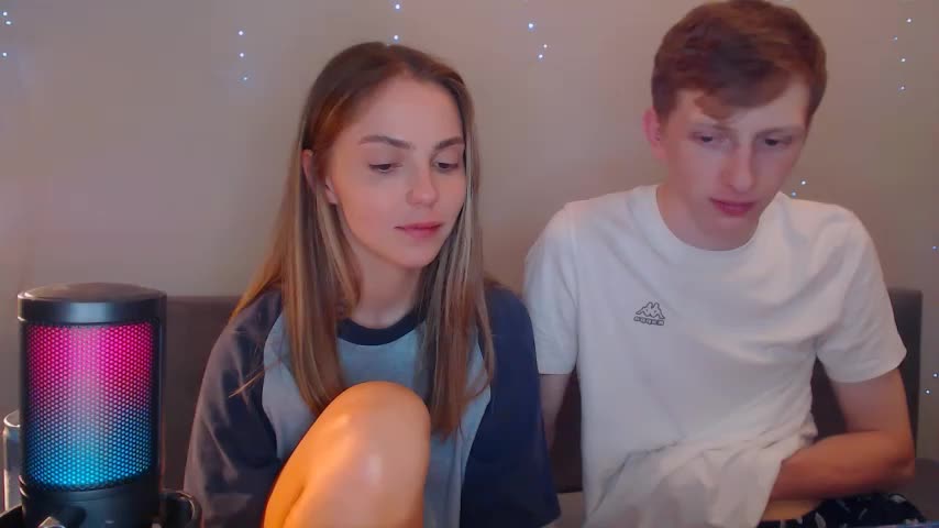 juliaanddima Adult Chat July 31, 2025