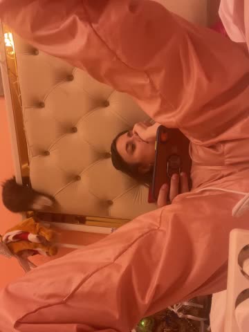 Flossy_Vettie Adult Chat July 31, 2025