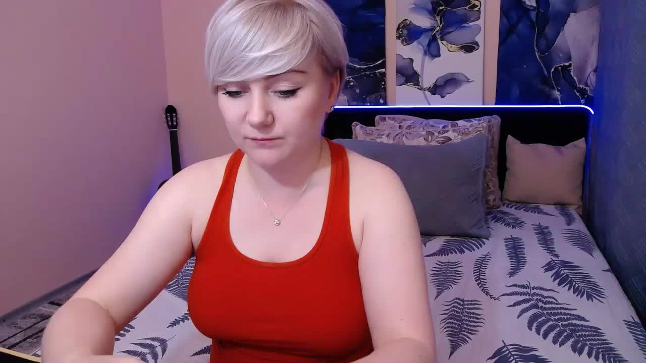 Blond-Pearl Adult Chat July 31, 2025