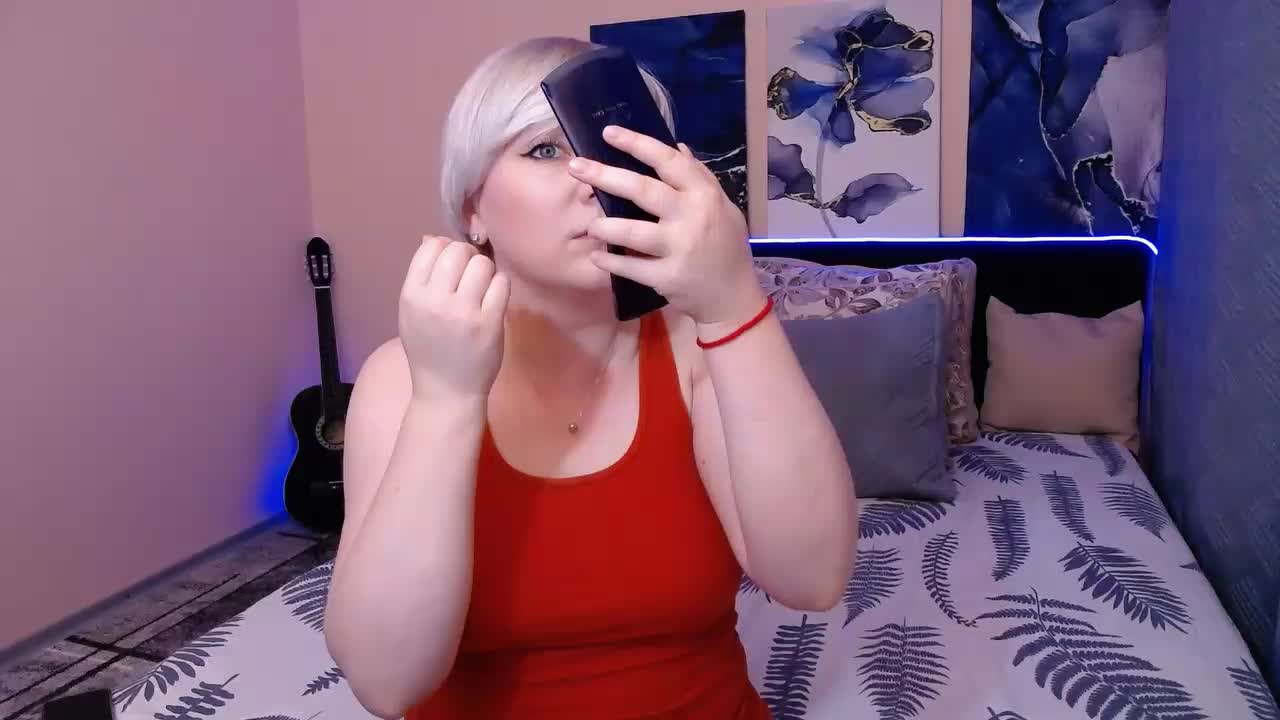 Blond-Pearl Adult Chat July 31, 2025